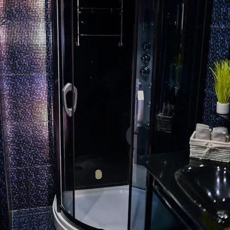 Medius Park Apartman *