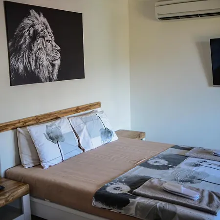 Medius Park Apartment Sandanski